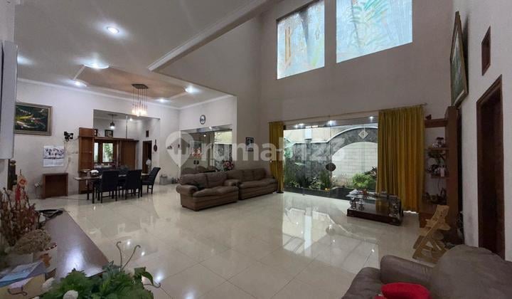 Disewakan Rumah Mewah di Mainroad Padalarang Bandung