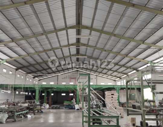 Dijual Gudang Strategis Dekat Tol di Daerah Sadang Bandung