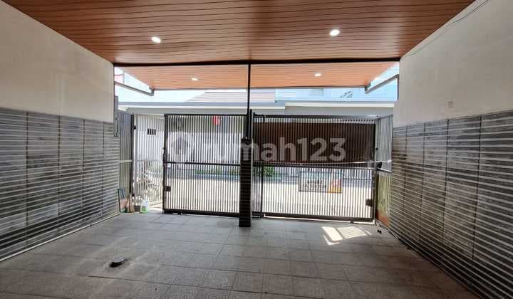 For Sale Strategic Ready-to-Occupy House in Taman Kopo Indah 2 Bandung