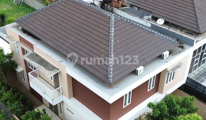 DIJUAL RUMAH LUX HOEK DI TAMAN HOLIS INDAH 2 BANDUNG