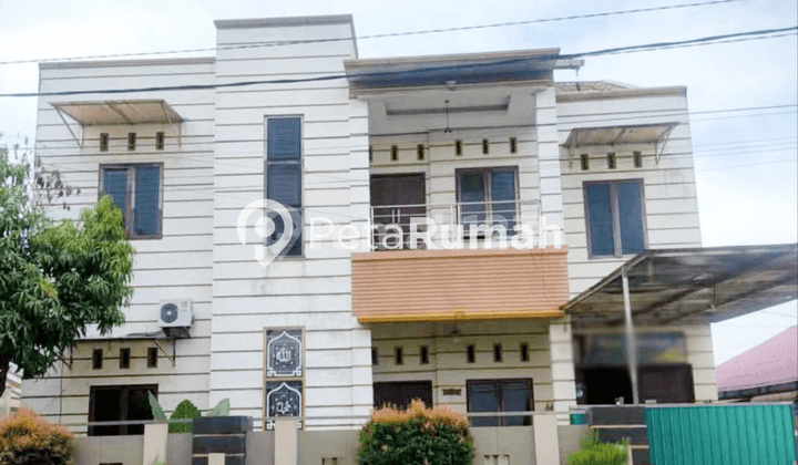 DIJUAL VILLA JALAN TANGGUK BONGKAR IX - DAERAH DENAI