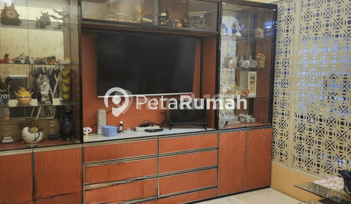 Dijual Villa Furnish Komplek Graha Kuswari - Daerah Sunggal