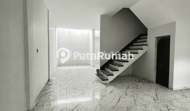 Dijual Villa Jalan Pembangunan Komplek Marivott Villas - Daerah Adam Malik