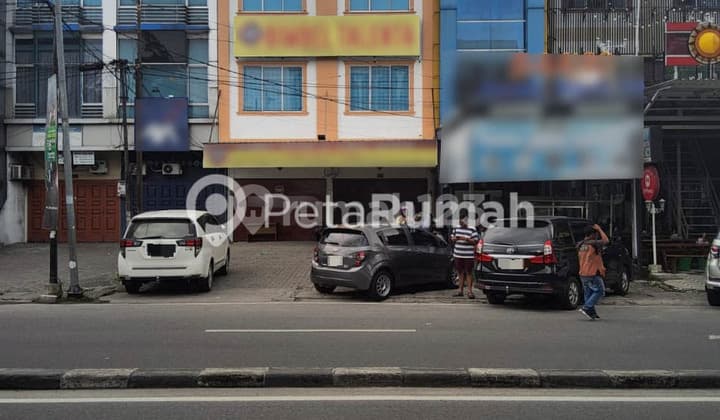 Dijual Ruko Jalan Iskandar Muda - Daerah Gajah Mada