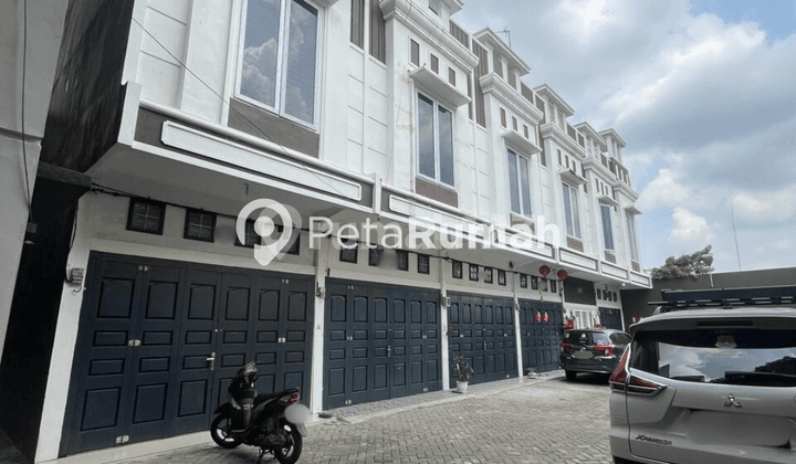 Dijual Townhouse Jalan Damar Iii Komplek Mentari Update - Daerah Cemara