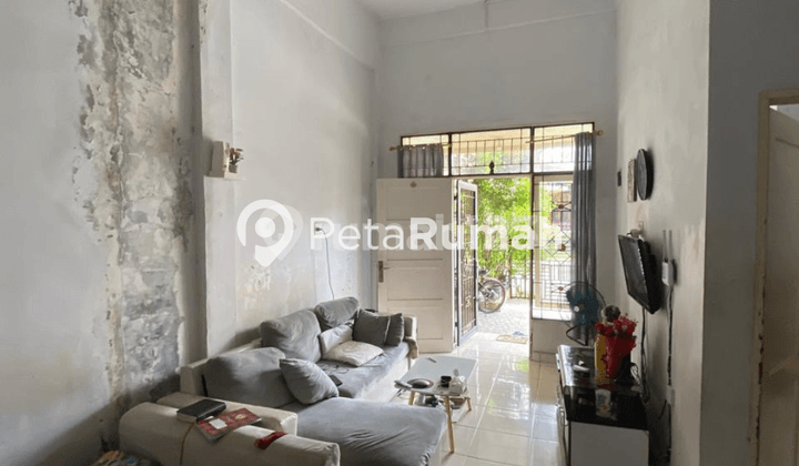 DIJUAL VILLA JALAN PASAR TURI PERUMAHAN TURI MANSION - DAERAH JAMIN GINTING