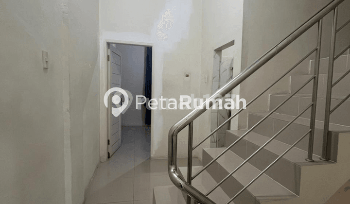 Disewa Townhouse Komplek De Castillo Residence - Daerah Denai