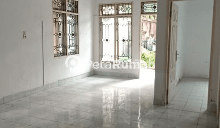 Dijual Villa Jalan Metal Raya Komplek Cemara Hijau - Daerah Krakatau