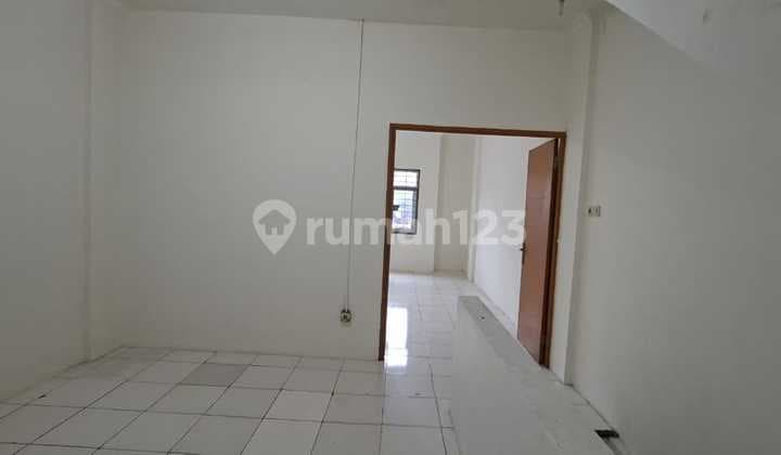 Ruko 3 Lantai Meruya Ilir Raya - Taman Aries - Jakarta Barat