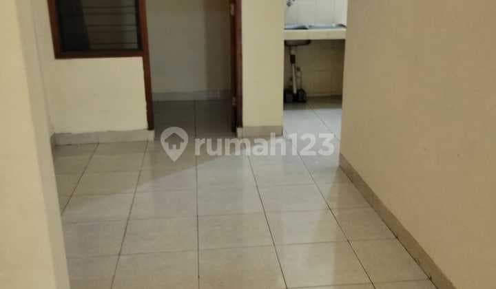 Rumah 2 Lantai di Tanjung Duren Selatan - Jakarta Barat