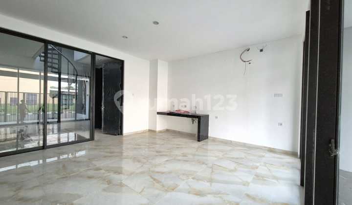 Disewakan / Wtl Rumah Baru 2 Lantai di Anwa Residence Puri Cluster Yarra - Jakarta Barat