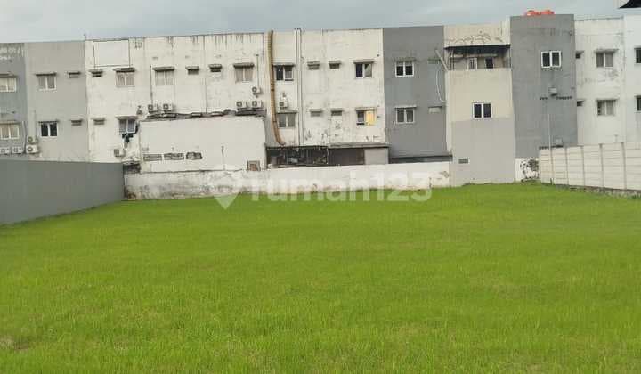 Disewakan Tanah kavling Luas 1275 Meter commercial lot / komersil di jalan boulevard Gading Serpong - BSD - Tangerang