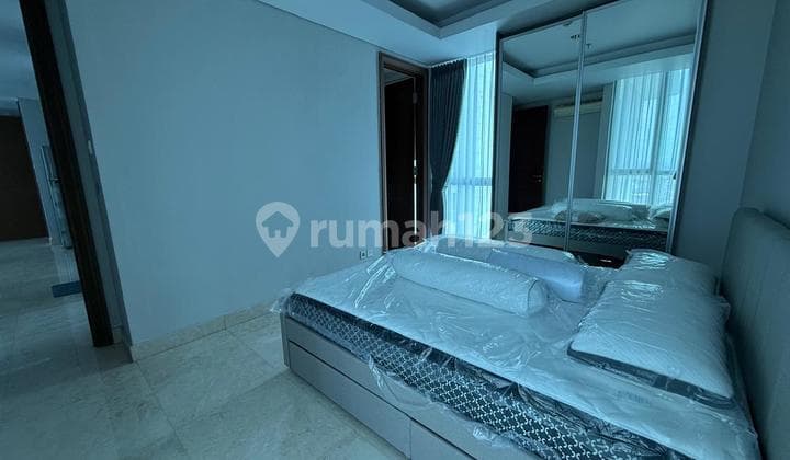 Apartemen 2+1 Br Full Furnished di The Windsor Puri Indah Tower Signature Lantai 16 - Kembangan, Jakarta Barat