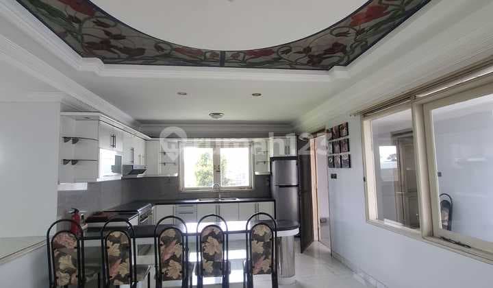 Rumah Mewah Semi Furnish di Cluster Budi Sari Bandung