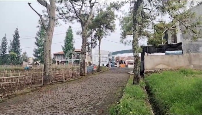 2 Bidang Tanah Kavling Murah di Katumiri Parongpong Bandung Barat