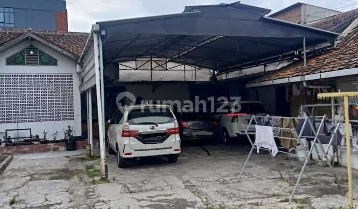 Rumah Ruang Usaha Luas Strategis di Dekat Tol Padalarang