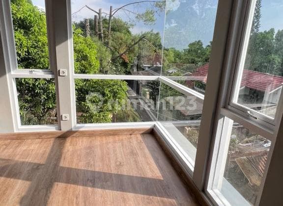 Rumah Baru Asri di Cluster Sayap Cigadung Sayap Dago Bandung