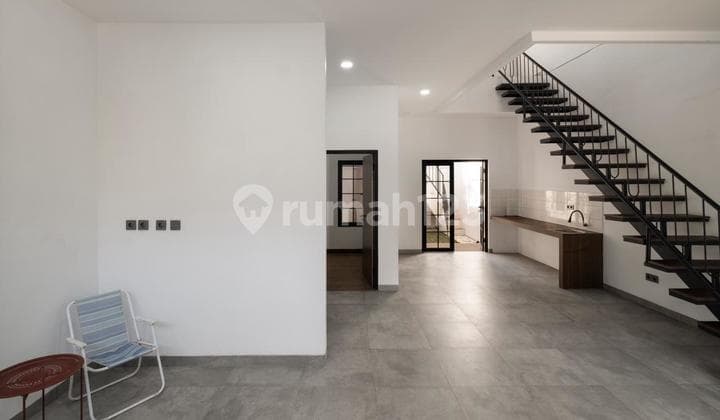 Jual Rumah Baru Modern 2 Lantai di Antapani Bandung