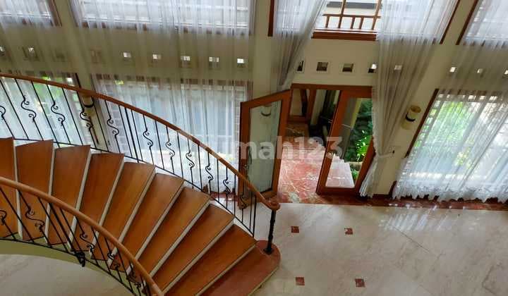 Sewa Rumah Sejuk Semi Furnish di Cluster Cipaku Indah Bandung