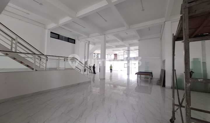 Sewa Gedung/Kantor/Ruang Usaha di Gegerkalong Hilir Bandung