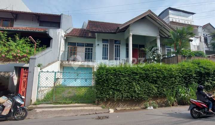 Sewa / Jual Rumah Siap Huni di Ciwaruga Sayap Gegerkalong Bandung