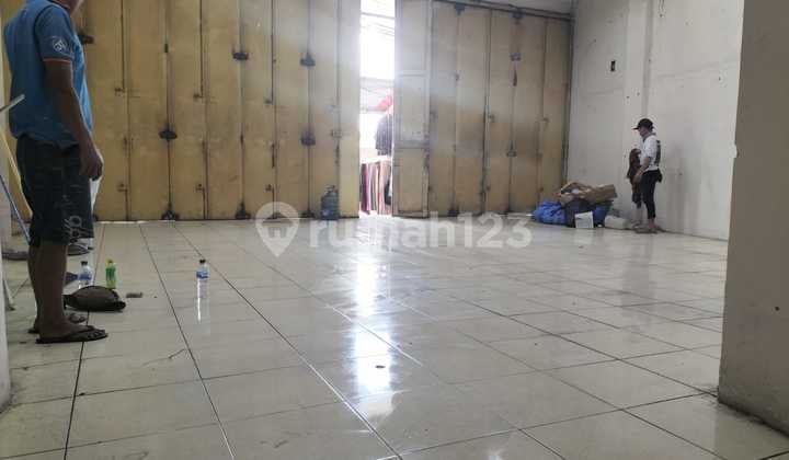 Strategic Shop House for Rent on Cimindi Main Road, Cimahi, Bandung