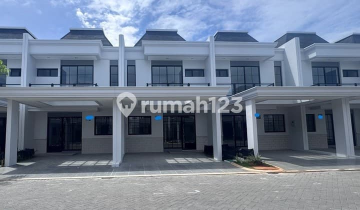 Rumah Baru Pik2 Villa Pasir Putih 6X15 Semi Furnish 3 Kamar Tidur
