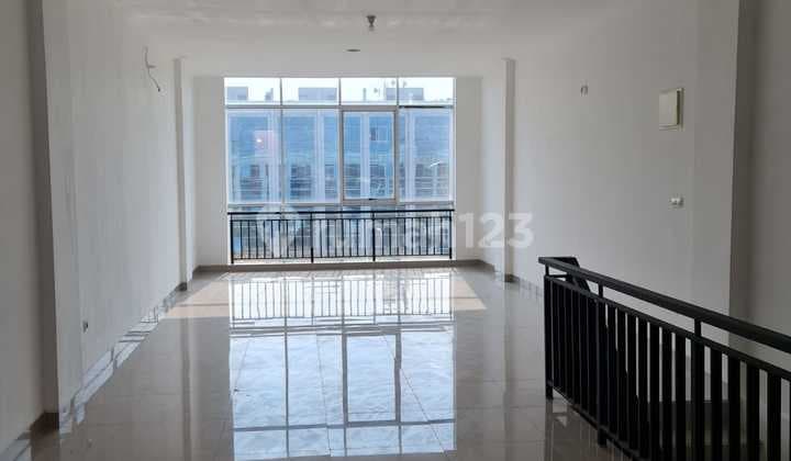 Ruko The Beach Pik Golf Island 4.5x15 Unfurnished 4 Lantai Baru