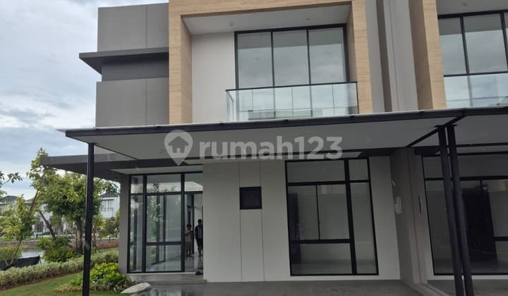 Rumah Pik2 Villa Pasir Putih 5 Baru 8X20 Kosongan 3 Kamar Tidur