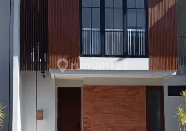 Rumah Baru Adhiwangsa Bali 8X15 Semi Furnished 3 Bedroom 2 Lantai