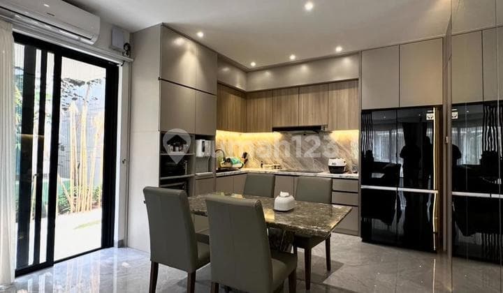 Rumah Hoek Milenial Pik 2 Baltimore 9x15 Furnished Renov 3 Kt