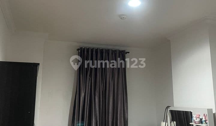 Apartemen Riverside 60m 2 Bedroom Semi Furnished HGB Mid Zone