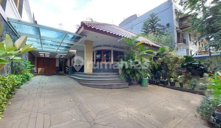 Rumah Bangunan Belanda Terawat di Sayap Dago Dekat Unpad Bandung