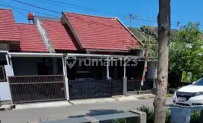 Rumah Siap Huni Tanah Luas SHM Dalam Komplek di Antapani Bandung