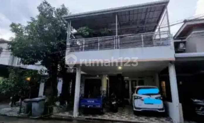 Rumah 2 Lantai Shm Dekat Griya Dalam Komplek Di Antapani Bandung