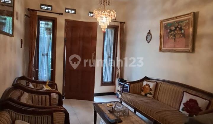 2-Story Ready-to-Occupy House, Strategic Location Near TSM in Turangga, Bandung City