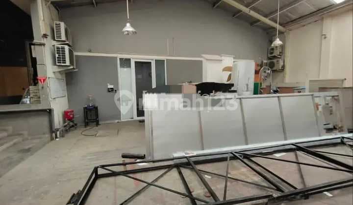 Gudang dan Kantor Siap Oajau Strategis di Jalan Kopo Bandung