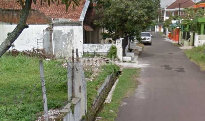 Rumah Hitung Tanah Lokasi Premium di Turangga