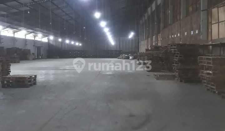Gudang Besar Strategis di Jalan Terusan Moh Toha Bandung