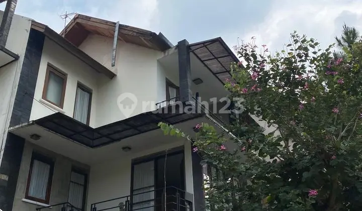 Rumah Asri Siap Huni di Dago Pakar Resort