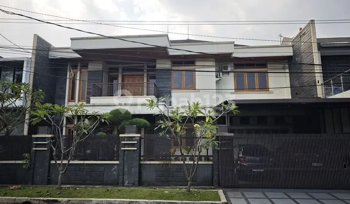 Rumah 2 Lantai Siap Huni di Mekarwangi Bandung