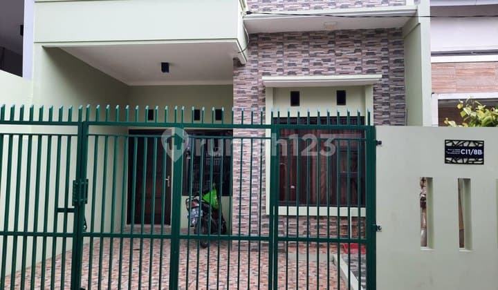 MURAH !! Rumah RAPI CANTIK SIAP HUNI Pondok Kelapa Jakarta Timur