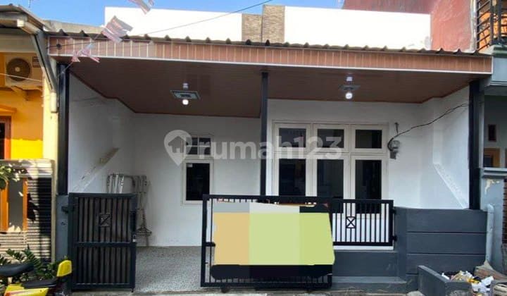 MURAH Akses 2 Mobil Sudah Renovasi Rumah Wisma Asri Bekasi