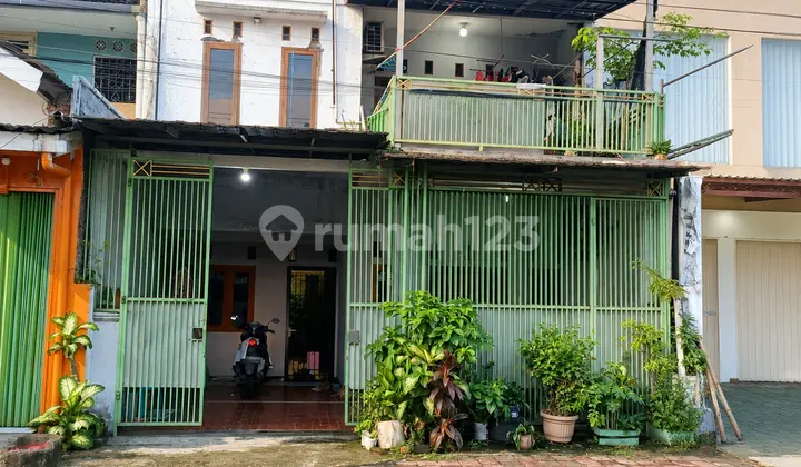 Cheap !! Roadside 2-Story House in Pondok Kelapa, Suitable for Business