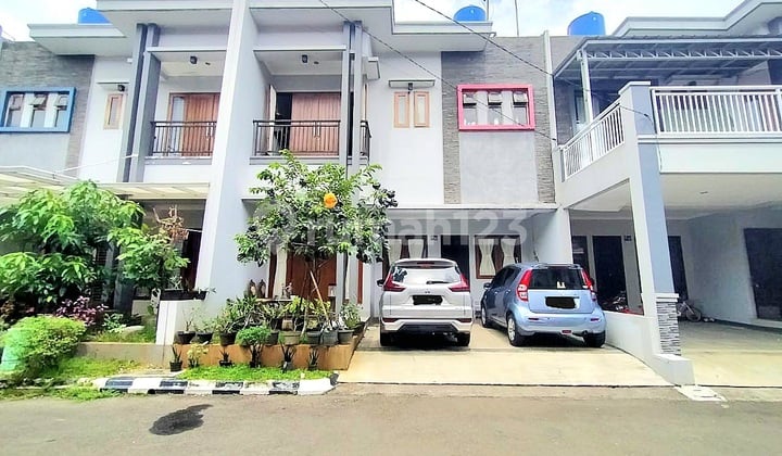 Beautiful, Spacious 124 !! House in Taman Jatimakmur Indah, Pondok Gede
