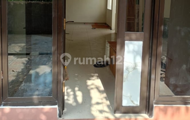 Rumah Luas dan Bagus Ngaliyan