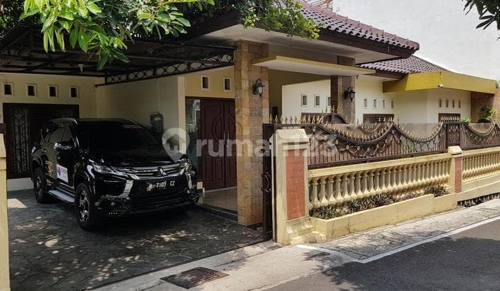 Nice Luxury House Jatingaleh