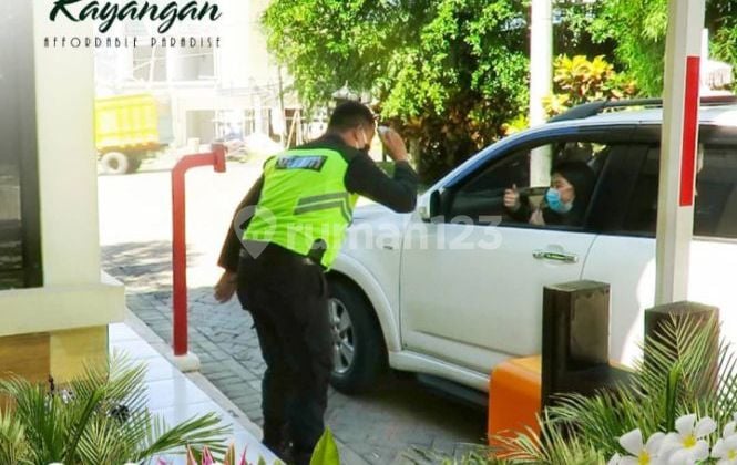 Rumah Konsep Bali Taman Khayangan Semarang