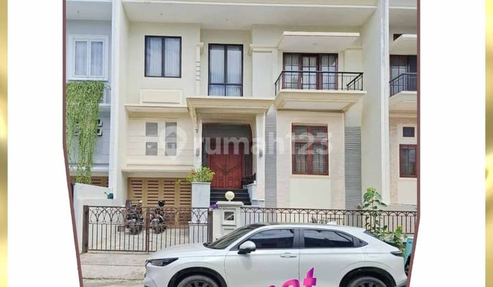 Green Garden Residence 3½ Story Luxury House Fully Furnished