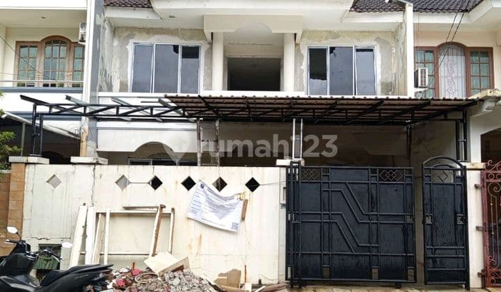 Rumah Daan Mogot Baru. Bebas Banjir. Baru Renov. Bagus & Siap Huni